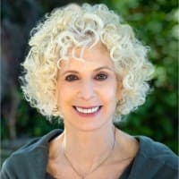 Dr Ellen Cutler