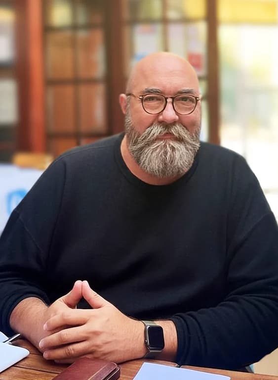 Mike Damphousse