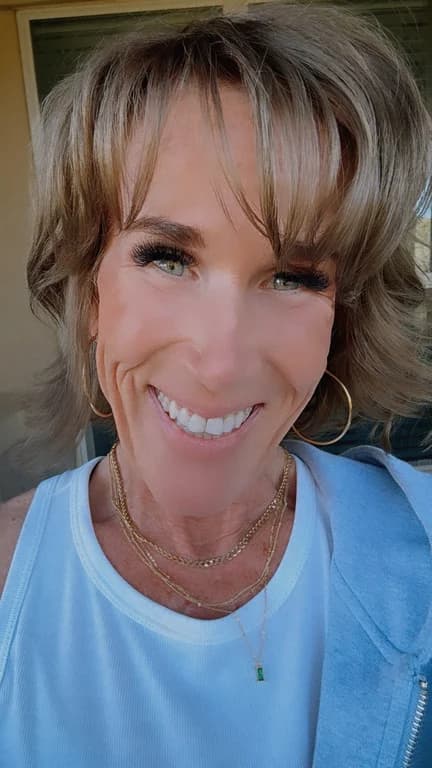 Sandi Krakowski